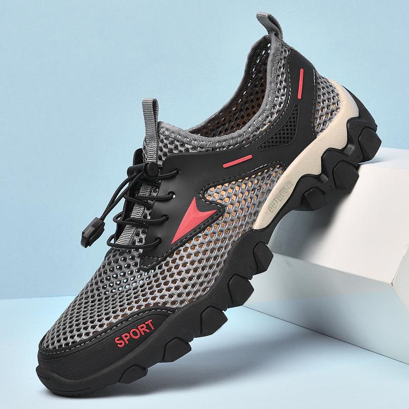 Mesh shoes men's summer new mesh hollow breathable lightweight beach shoes men's large size soft sole non-slip casual sandals