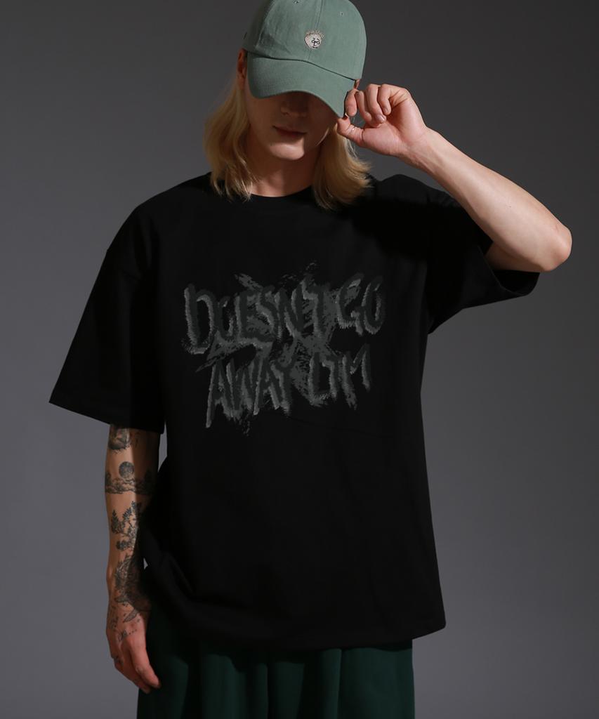 LIKE THE MOST Away Ltm Round Over T-Shirt_Black