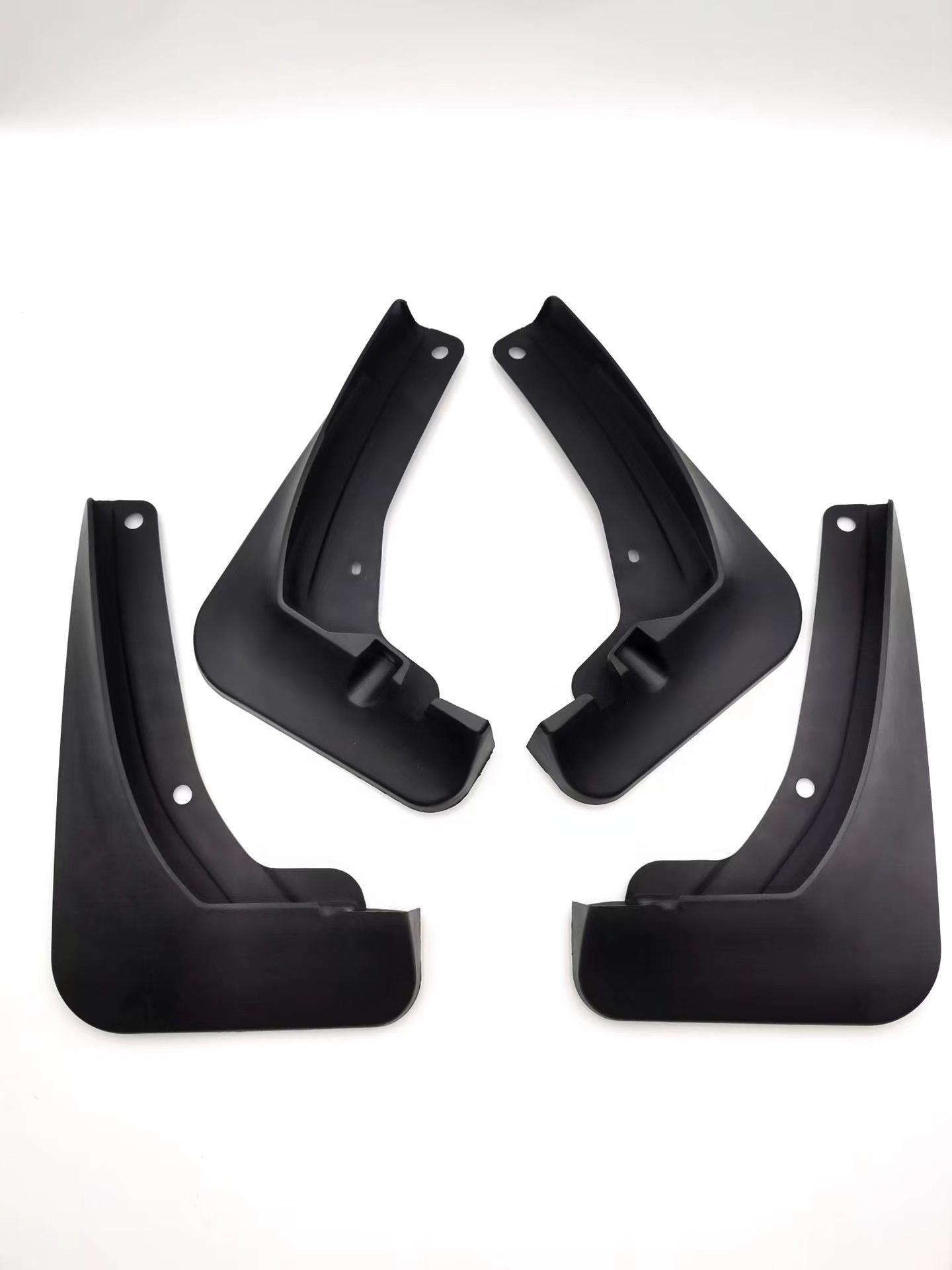 

JAC Yiwei 3 Car Mudguard: Soft Rubber, Thickened, No-Drill Installation.