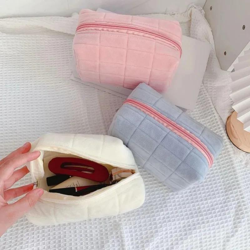 Cosmetic Organizer Bag Fit Travel Use Offers Storage for Toiletries Suits Daily Beauty Needs Sweet Storage Bag