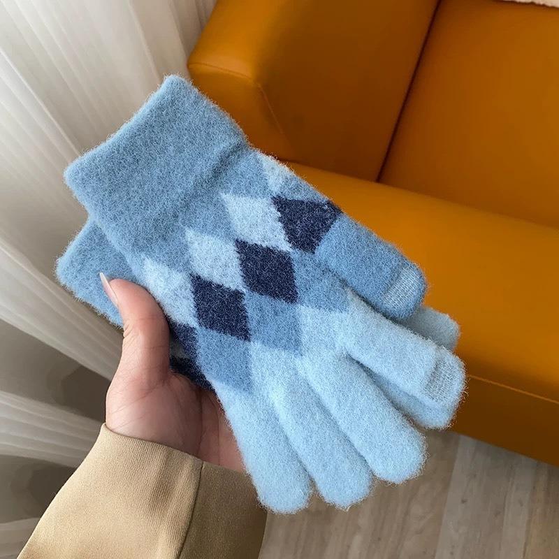 Cartoon Thermal Gloves Women Winter Thickened Cute Couple Student Cold Knitted Wool Riding Five Fingers