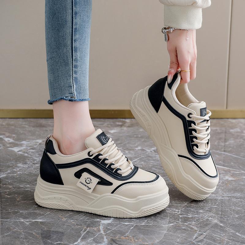 Small inner height increase sports and leisure shoes women's spring new thick baseplate shoes Q