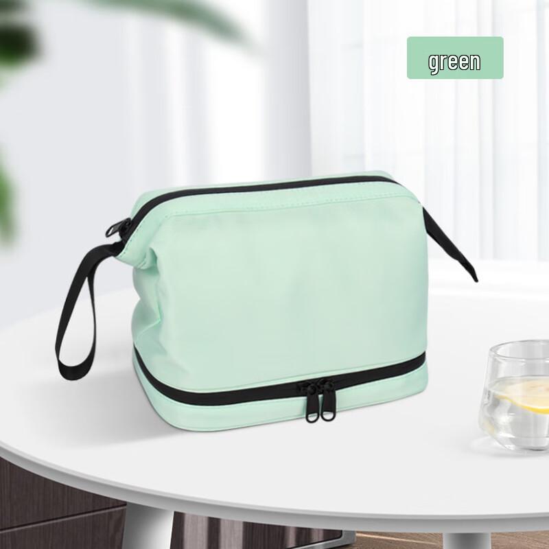 OLOMM Large Capacity Waterproof Travel Toiletry Bag