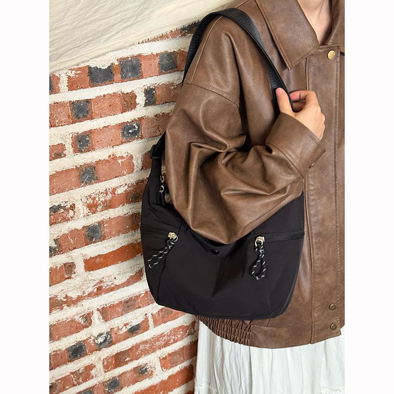 Nylon Bag Women Korean Simple Zipper High-Capacity Shoulder Bag Pures and Bags Crossbody Girls Bags Office Lady