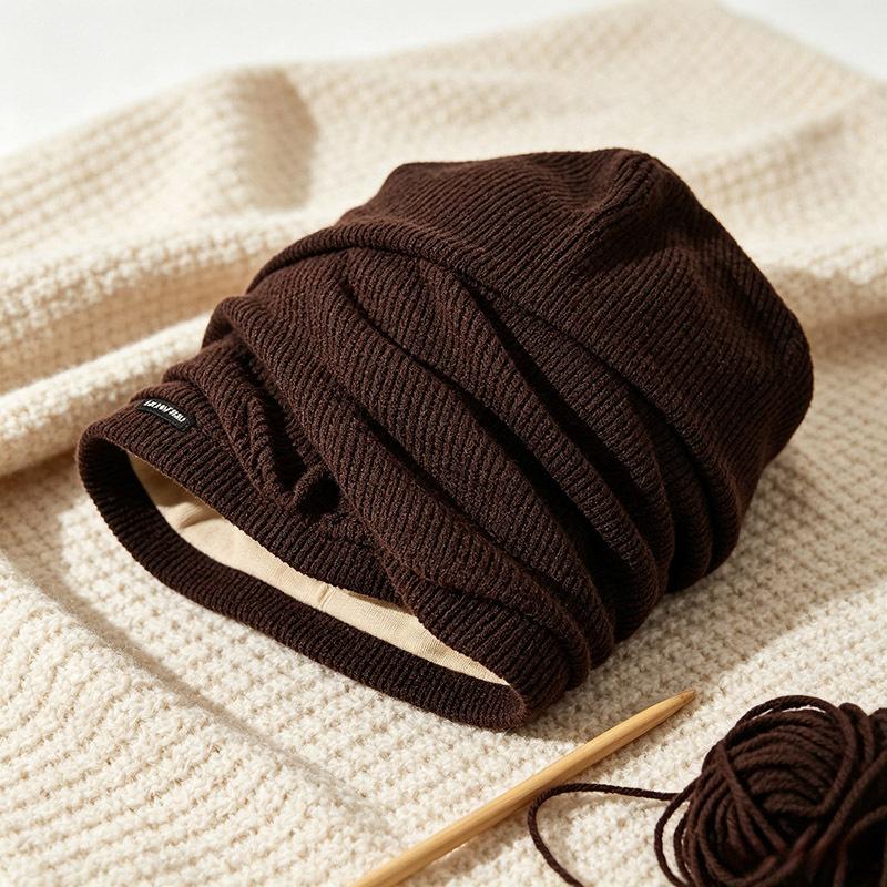 Autumn and winter fashion hats women's solid color simple warm headgear versatile face small knitted headgear wool hat