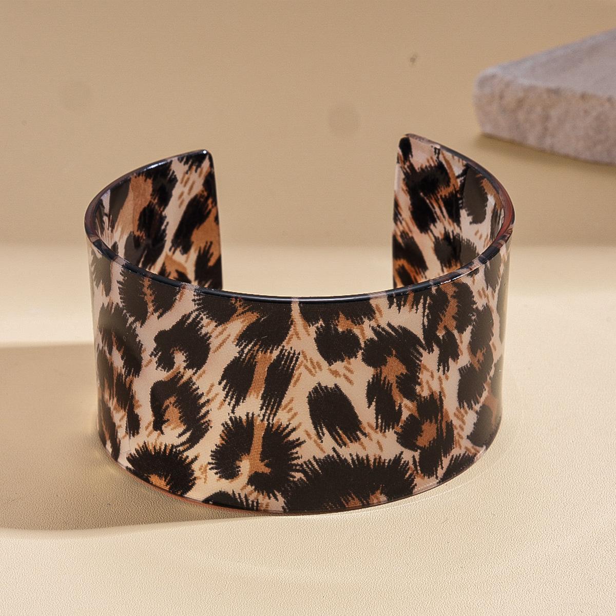 

Punk Leopard Snake Pattern Acrylic Bangle Bohemian Europe American Style Open Wide Bracelet Dopamine Jewelry Accessories