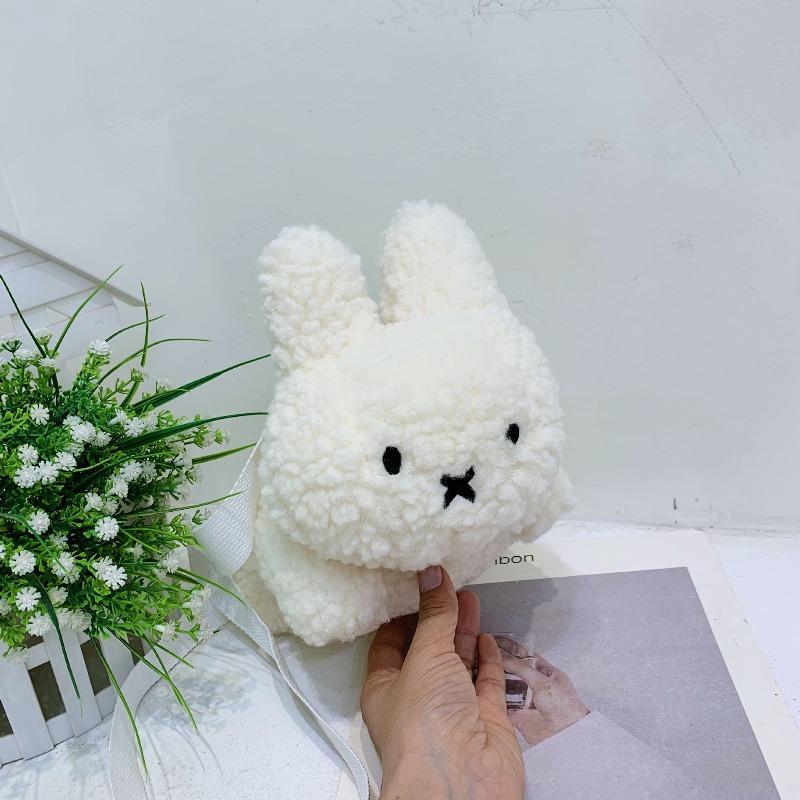 Internet celebrity kindergarten ultra light plush bunny messenger bag black cute plush bag cartoon rabbit