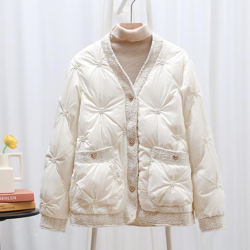 2024 Autumn and Winter Down Jacket Women's High-end Women's Jacket Korean Version of White Duck Down Short Light and Thin V-neck Single-breasted