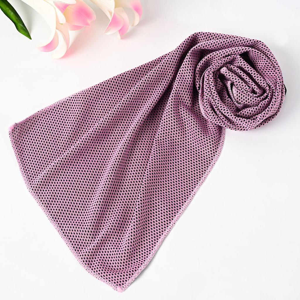 Serviette de Sport Rafraîchissante en Soie Glacée - Séchage Rapide, Logo Personnalisable, Parfaite pour le Fitness au Printemps et en Été