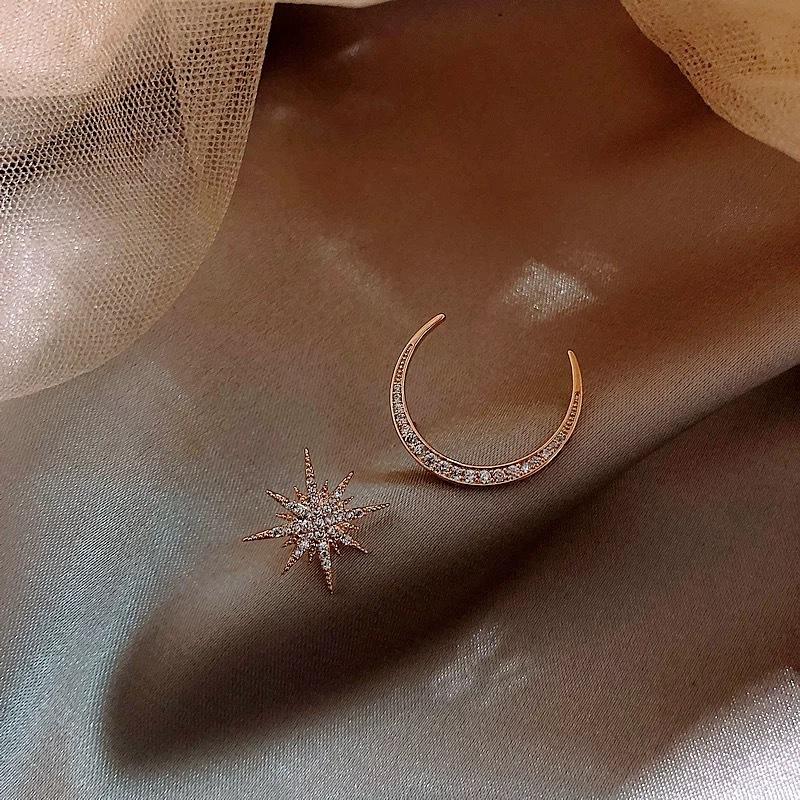 Star Moon Earrings New Popular Premium Sense Unique Earrings Temperament Earrings Asymmetrical Earrings Women