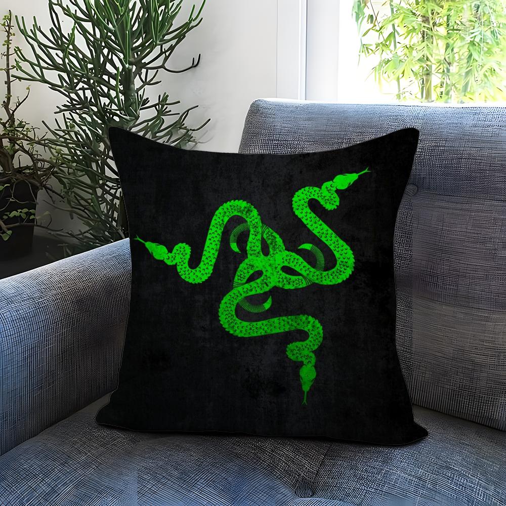 Retro R-RazerS Cushion Cover Comfortable Reversible Pillow Cover Ideal for Car Sofa Bedroom & Beyond