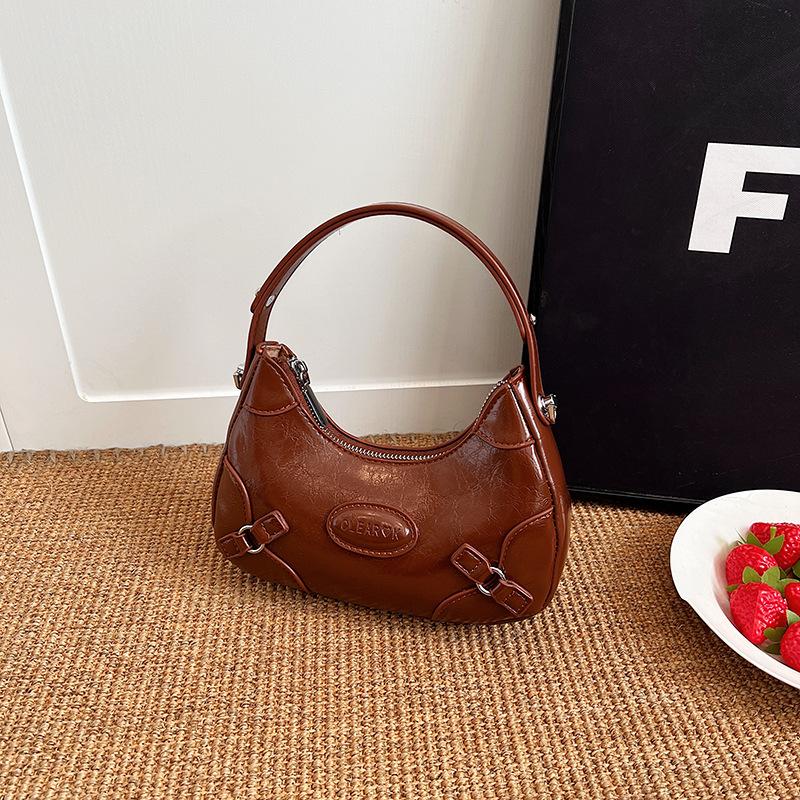 2025 new French niche design underarm bag retro shoulder messenger bag solid color fashionable versatile dumpling bag