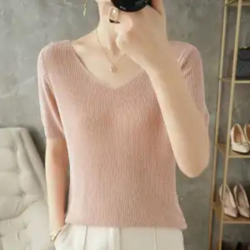 Women's Light Gray V-Neck Knit Top Half Sleeve Slim Fit Casual T-Shirt