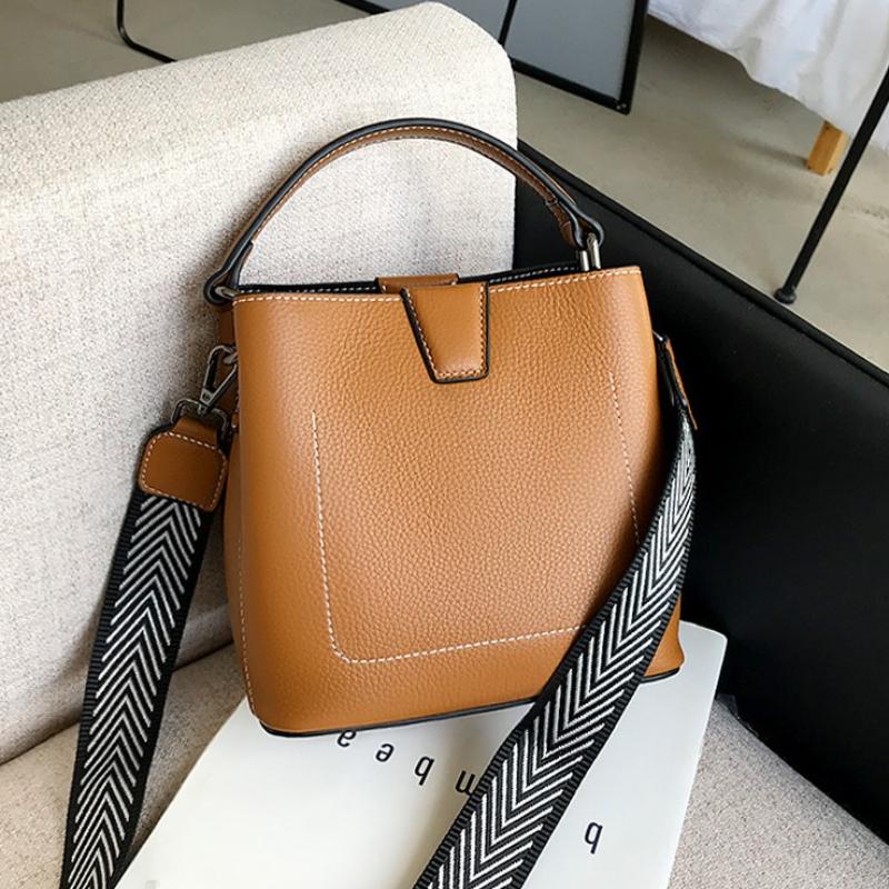 Fashi Bucket Bag, Simple Handbag, Leather Hundred Shoulder Crossbody Bag, Head Layer Cowhide Women's Bag