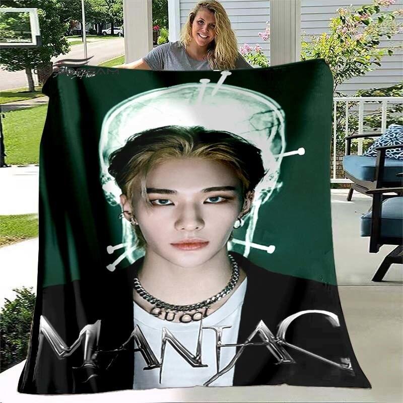 Koreanische Boyband Stray Kids Decke Mode Flanell Flauschig Fleece Überwurf Kinder und Erwachsene Geschenk Sofa Reise Camping