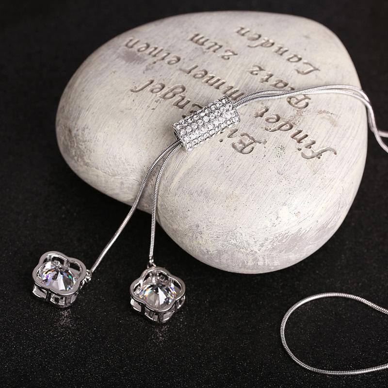Simple Fresh Clover Crystal Pendant Long Necklace - Fashionable Versatile Women's Accessory