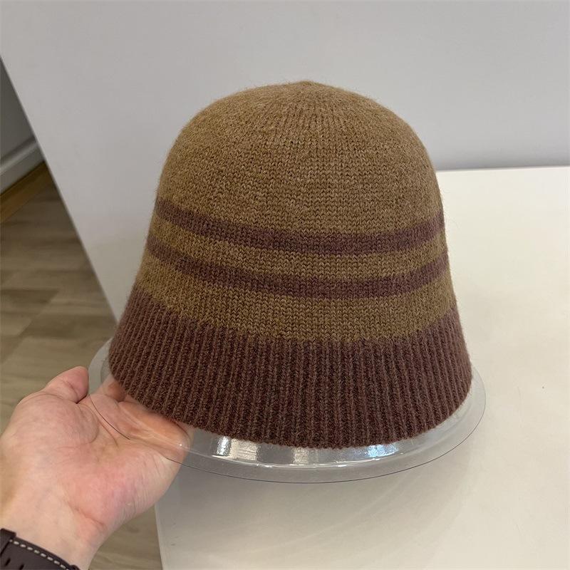 

Шерстяная вязаная полосатая контрастного цвета шляпа-ведро женская осенне-зимняя модная теплая для лица маленькая шляпа рыбака M（56-58cm） темные хаки