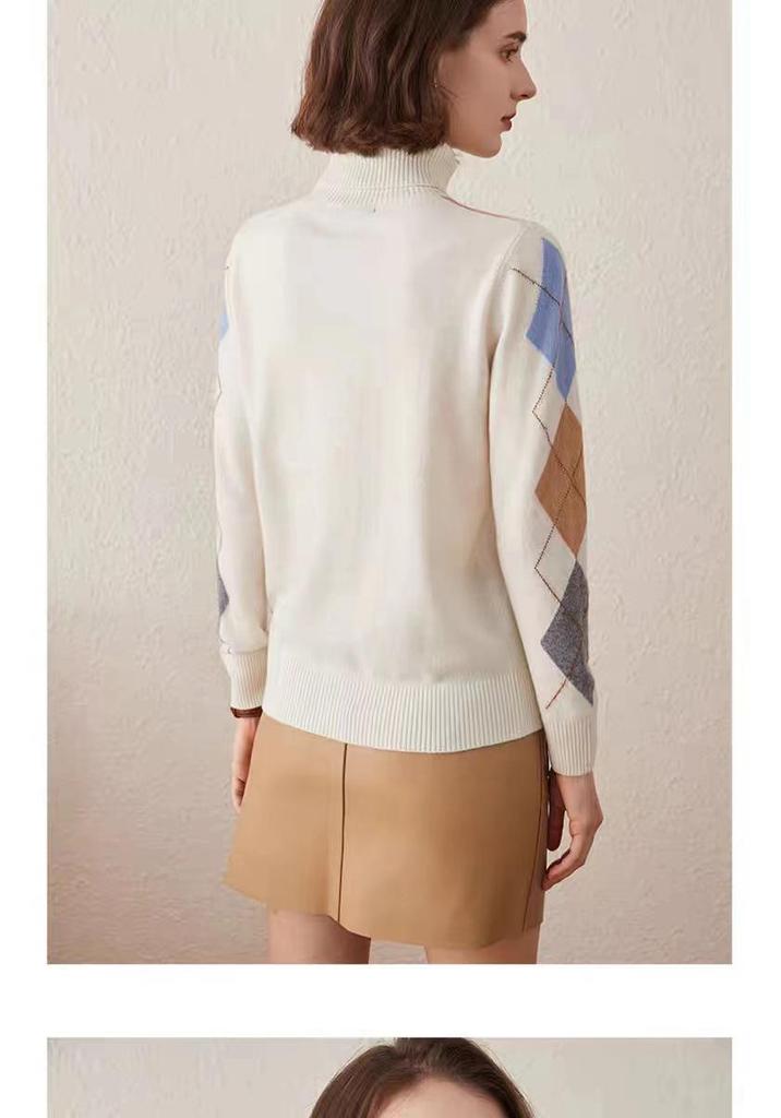 Women's Retro High Collar Wool Sweater with Diamond Plaid Knit Jacquard