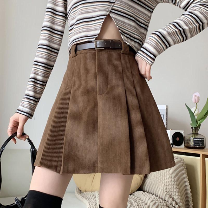 

Women s High Waist Khaki Corduroy A-line Pleated Midi Skirt for Autumn/Winter - Slimming, Hip-covering, Petite Fit. S