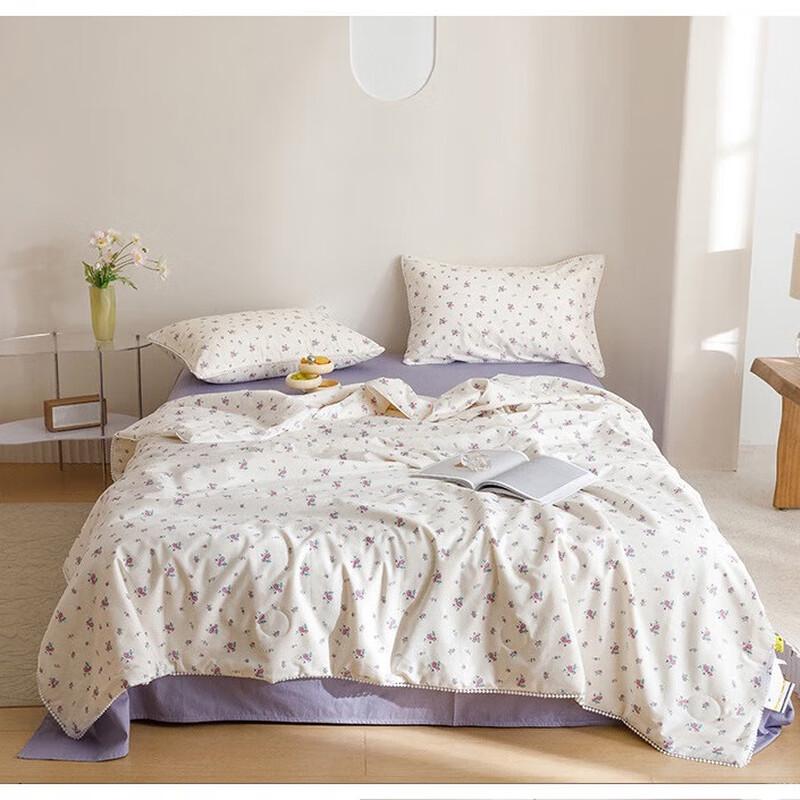 

Mr. Gong Summer Quilt 4-Piece Bedding Set