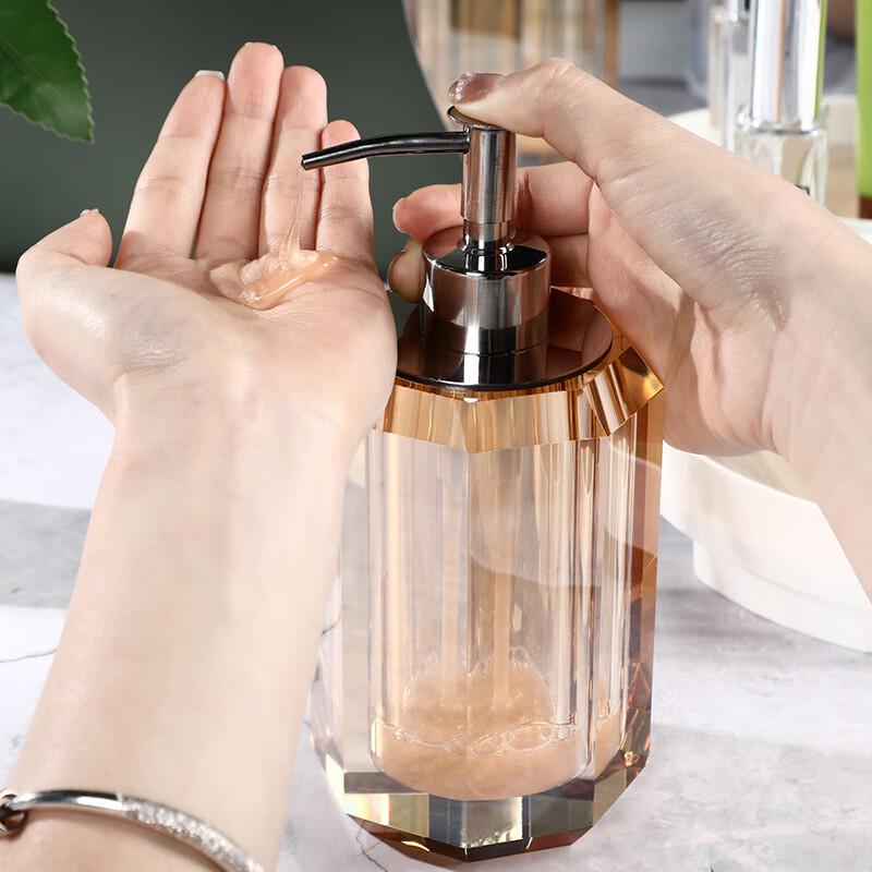 Luxury K9 Crystal Glass Dispenser Bottle
