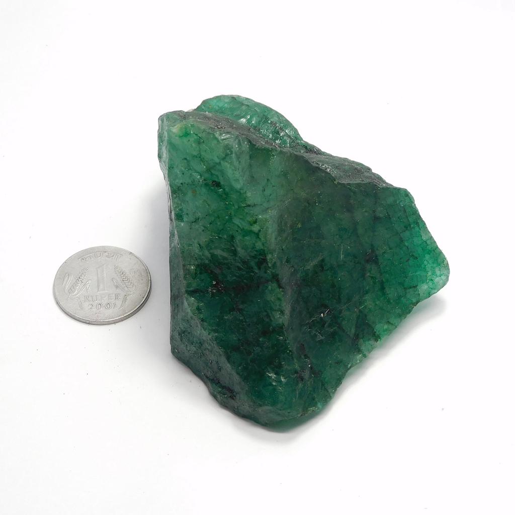Natural Green Emerald Loose Gemstone Uncut Rough 127 Ct for Lapidary and Gem Collections