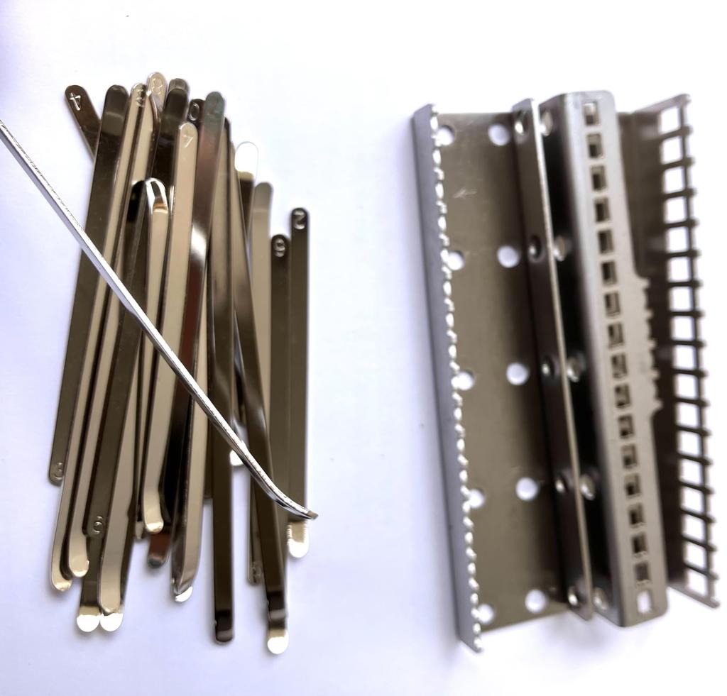 Yionge Handmade 34-Key Kalimba Musical Instrument for Professionals