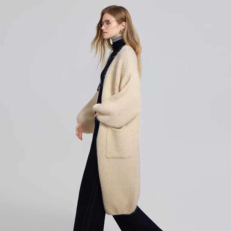 

Tatu Women s Relaxed Fit Cable Knit Cardigan One Size