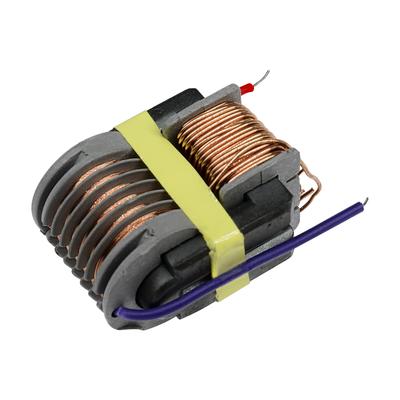 DC3.7V pour 1800 V Booster modules Direct Current Step Up moteur avec les condensateurs à haute tension