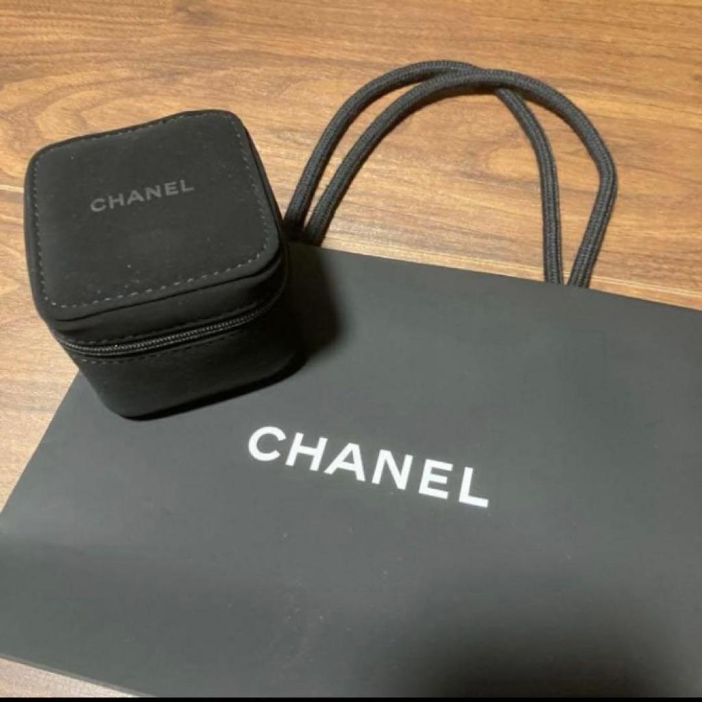 Used CHANEL Jewelry Case