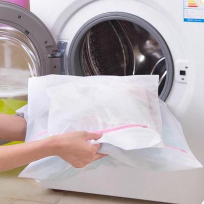 Q105 White Thickened Fine Mesh Laundry Bag for Clothes and Bra Protection In Washing Machines