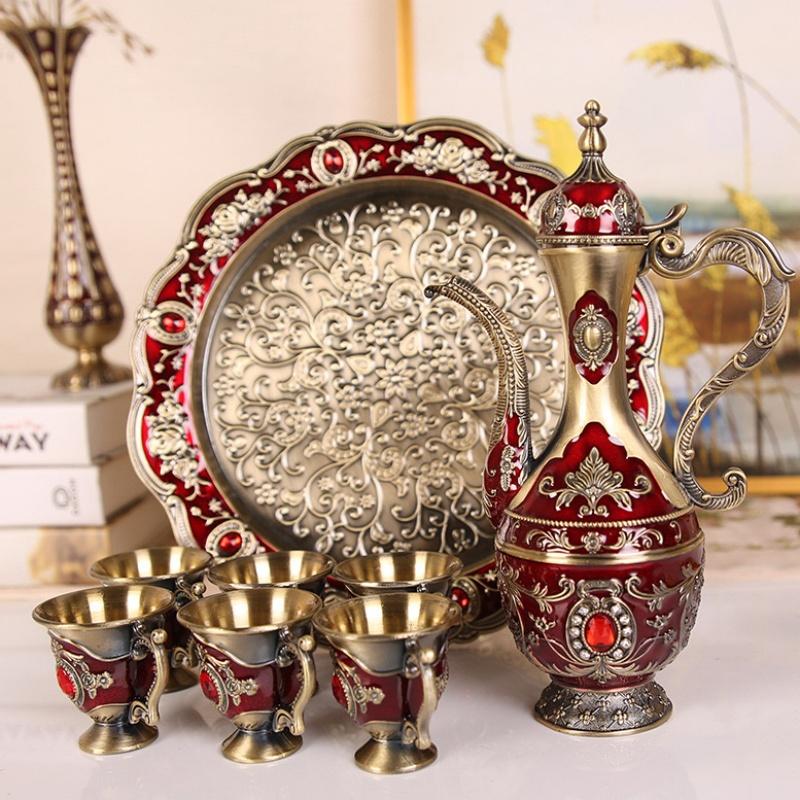 European Wine Set, Alloy Home Wine Pot Wine Glass Set, Red Vintage Wine Glass, Old Wine Pot Home Living Room Decoration,1Set