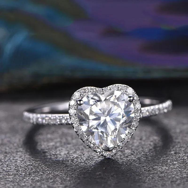Luxury Silver Heart Ring for Women Exquisite Fashion Metal Inlaid White Zircon Stones Wedding Ring Engagement Jewelry