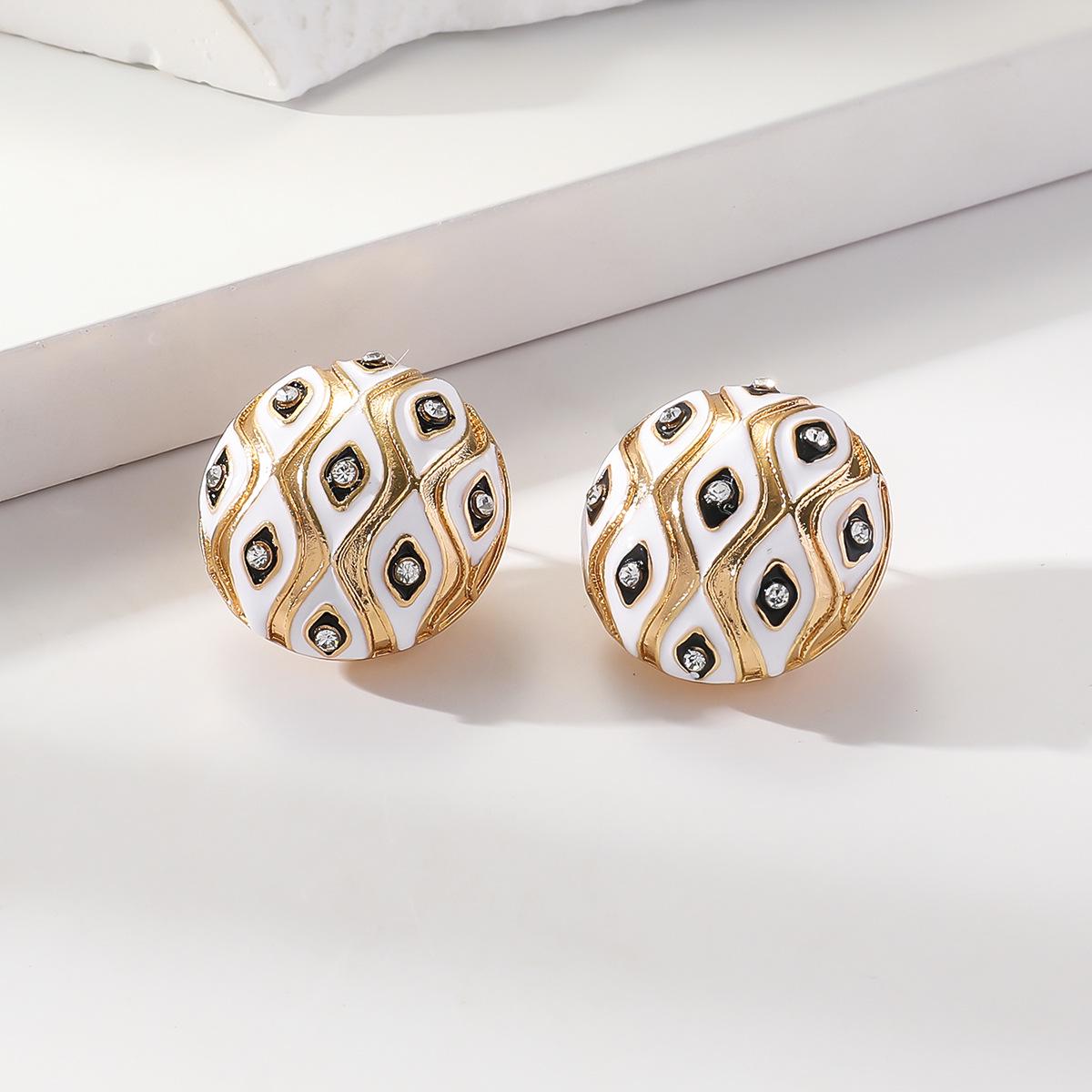 Vintage Enamel Drip Oil Earrings - Stylish, Versatile, and Luxurious Women s Accessories