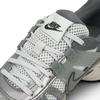Nike V2K Run Pure Platinum Wolf Grey Dames Sneakers Cool-Grey Metallic-Cool-Grey FD0736-003