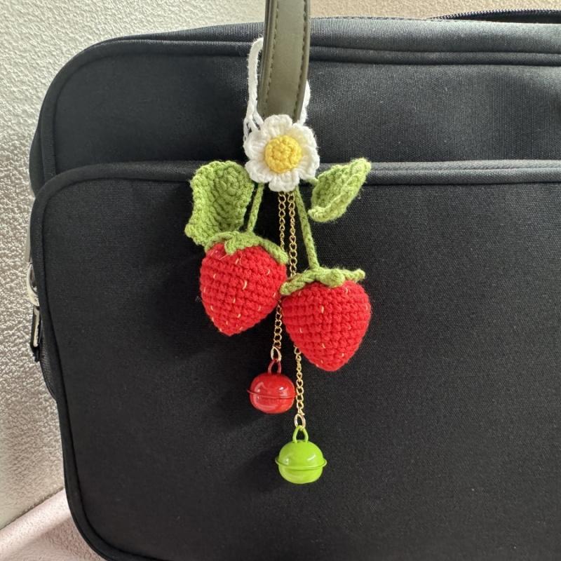 1pcCute Strawberry Car Hanging Ornament Handwoven Strawberry Red and Green Bell Bag Hanging Ornament Car Rearview Mirror Decorat