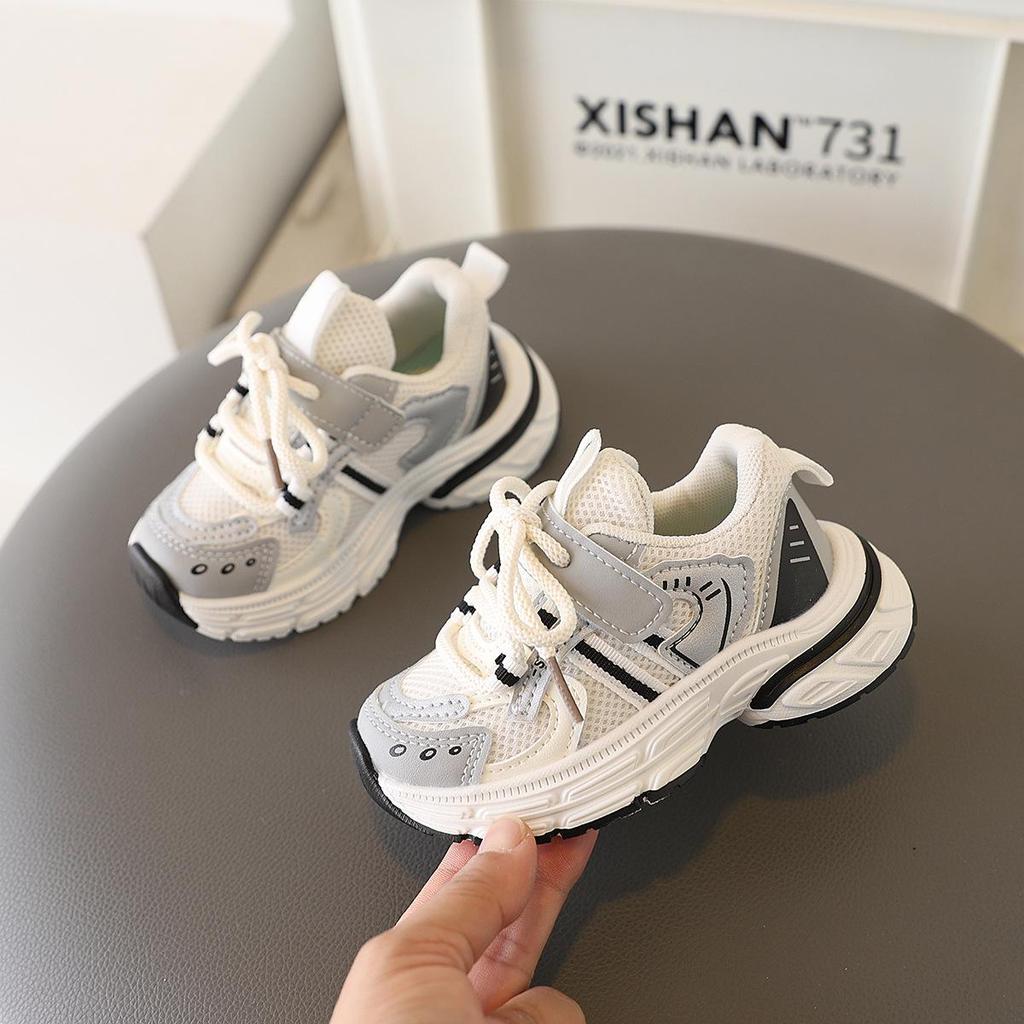 2025 Spring New Arrivals: Kids' Mesh Breathable Sports Running Shoes for Boys and Girls