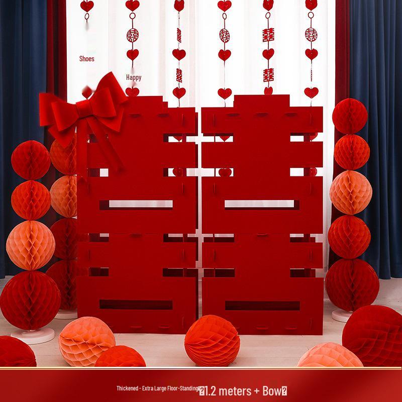 3D Large Happy Character Ornament for Wedding Room Decoration