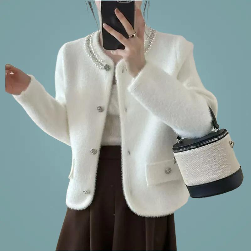 

Женская куртка новая норковый велюр знаменитость тяжелая промышленность бисер темперамент короткий осенне-зимний топ One size бежевый