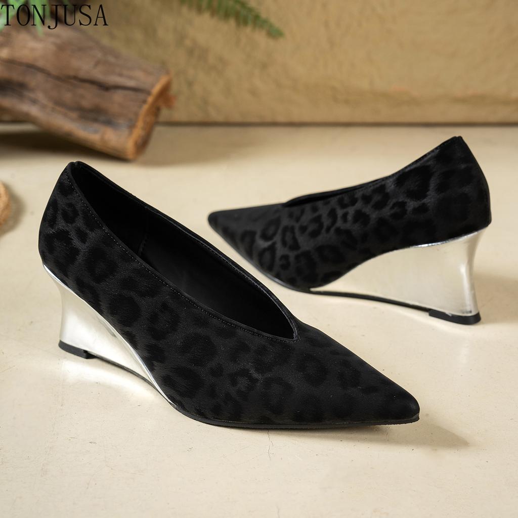 Retro Leopard Print Medium Heel Light Mouth Single Shoes Women's Cross-border Spring and Autumn Models Wedge Heel Fashion Shoes High Heels