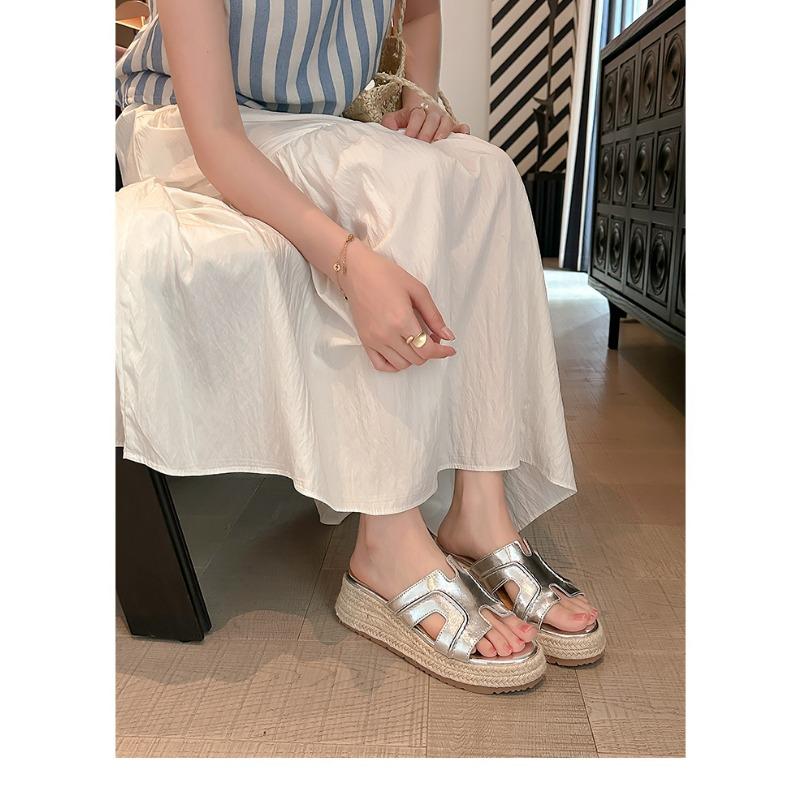

Sheepskin version! Zhao Ruth~ One-word cool slippers for women s summer wear straw-woven muffin shoes, platform-soled high-heeled sandals 40