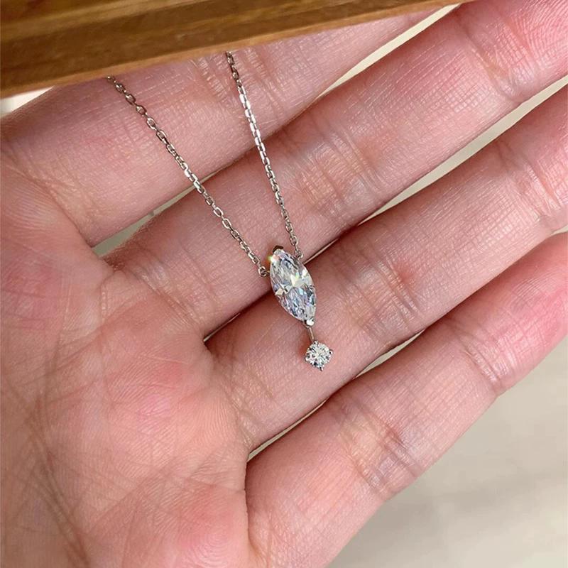 

Water Droplet Zircon Pendant Necklaces For Women Fashion New Clavicle Chain Anniversary Jewelry Gift Party Wedding