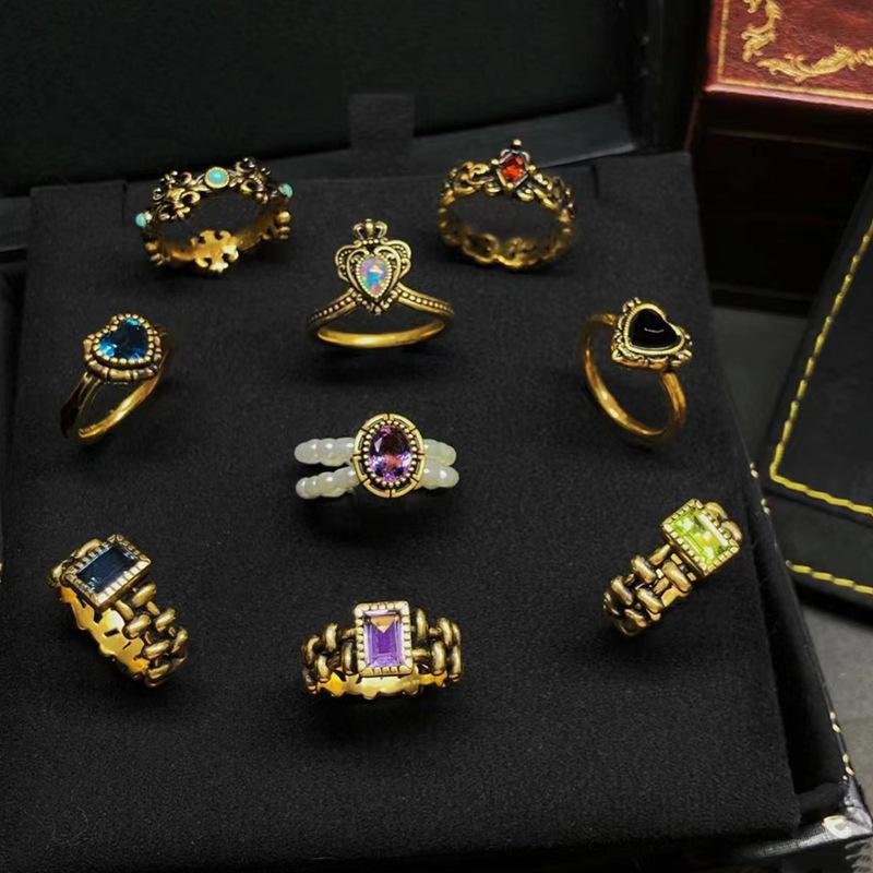 Sophisticated Antique Gold Adjustable Ring For Women With Unique Geometric Zircon Design