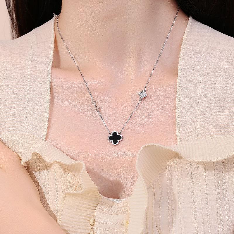S999 Pure Silver Clover Red Agate Necklace Female Pendant Light Luxury Minority
