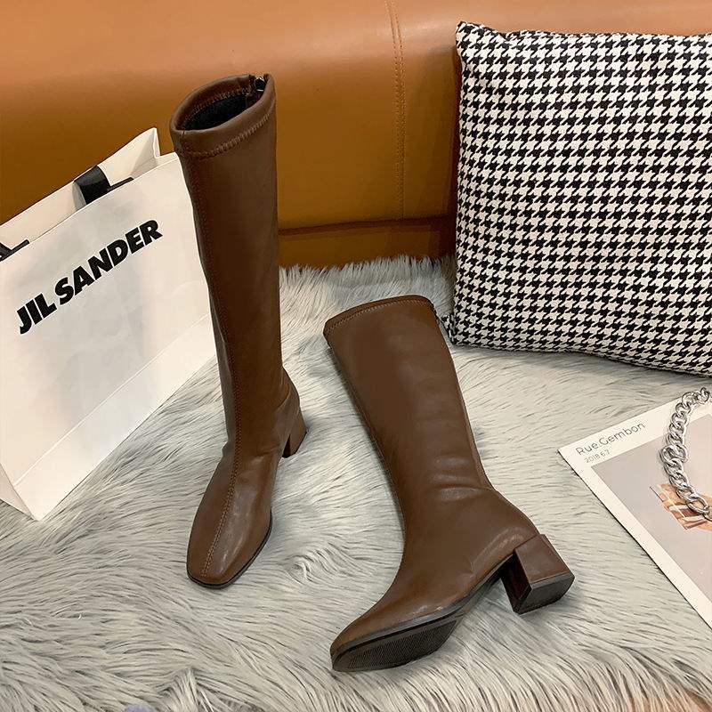 2025 neue braune Kniestiefel Damen Weiches Oberleder Dicke Ferse Khaki Stiefel Frühling und Herbst Französische hohe Stiefel