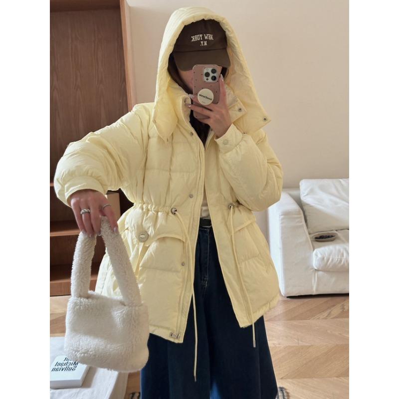 

Женский пуховик средней длины с капюшоном, зимняя модная милая маленькая куртка на молнии, теплая, с пухом белой утки, трендовая M