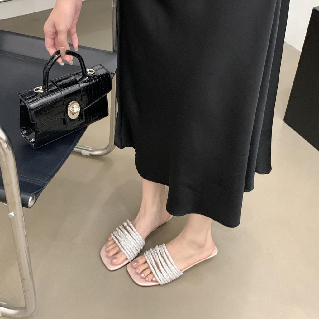 Fashion Word with Slippers Women's Summer Wear 2025 New with Skirt Rhinestone Low Heel Open Toe Sandals