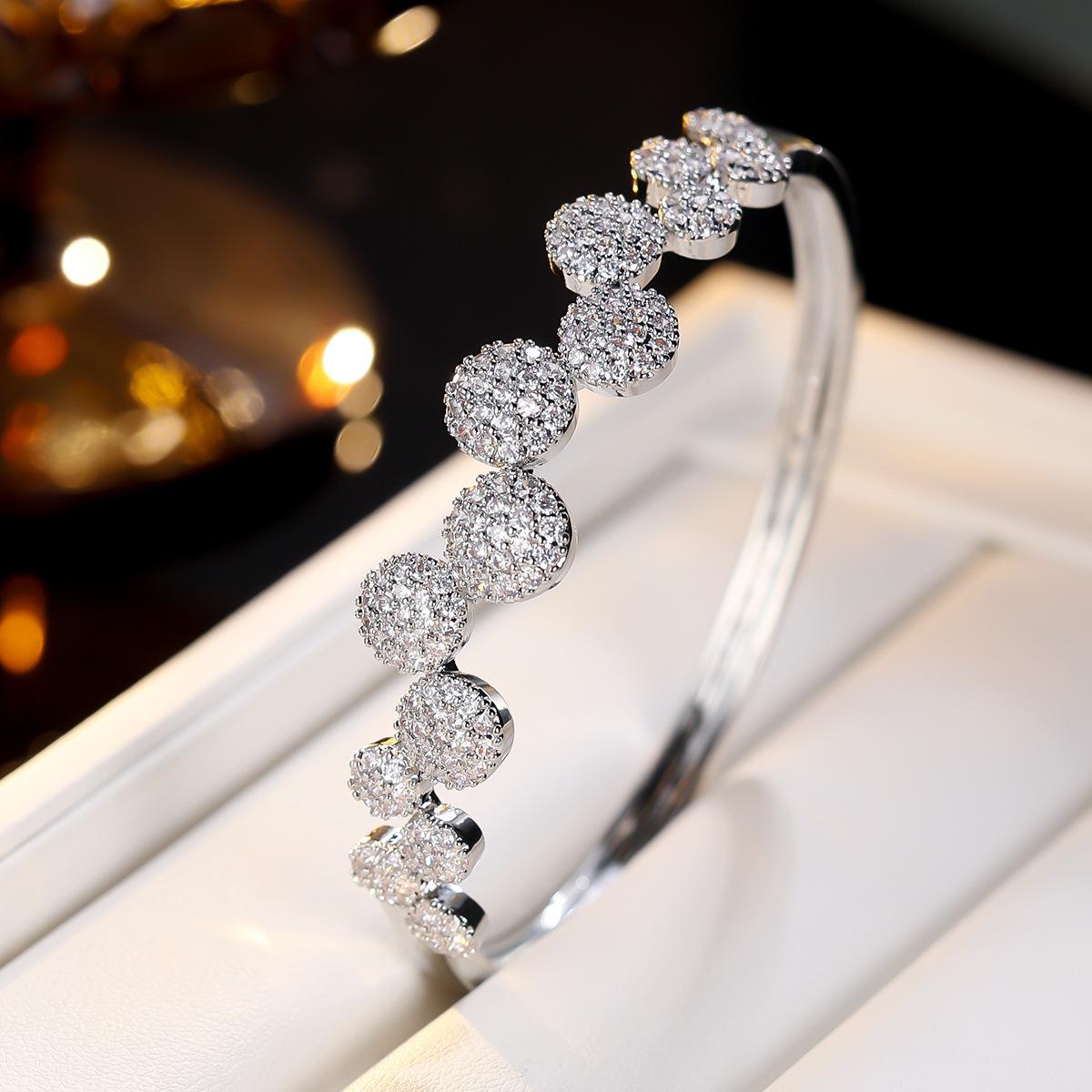 Zirconia Open Set Women s Fashionable and Versatile Bracelet 17CM