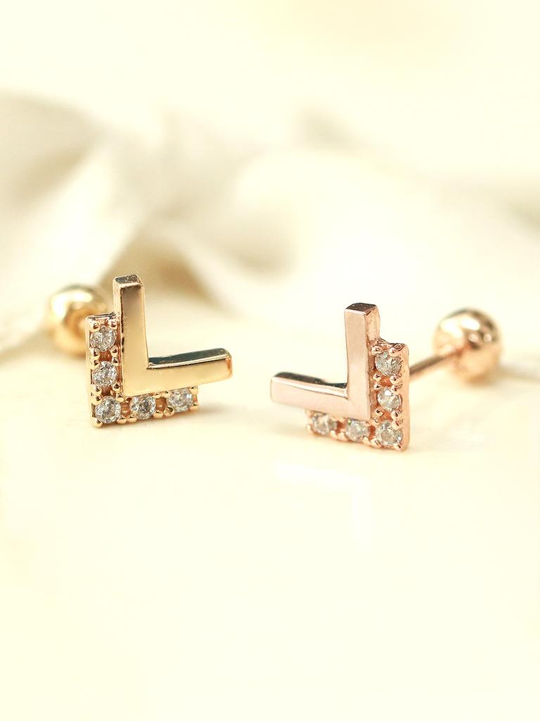 Minimalpiercing 14K Double V Cubic Piercing Earrings
