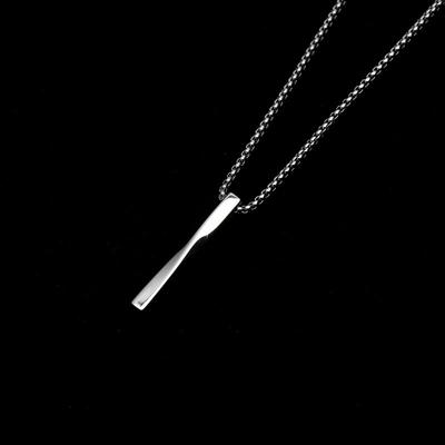 Halssnoeren en kettingen – Сolliers en kettingen